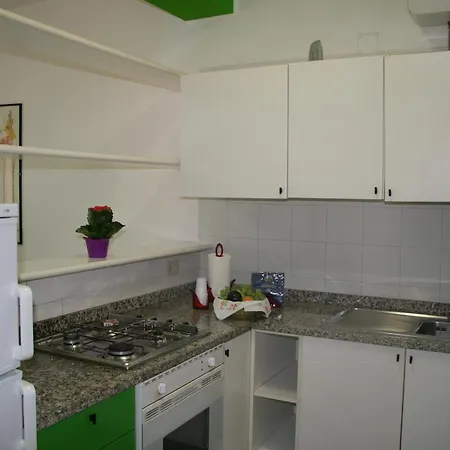 Aparthotel Portorosa 3*