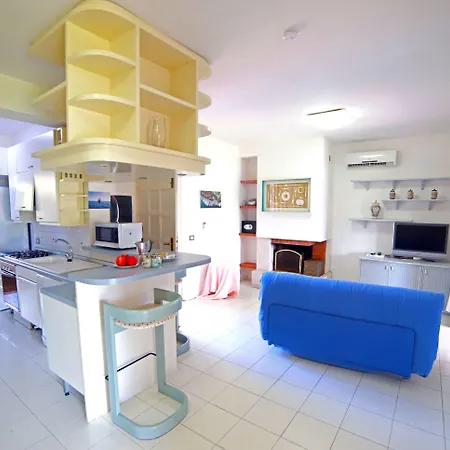 Aparthotel Portorosa 3*