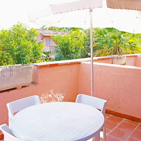 Aparthotel Portorosa 3*