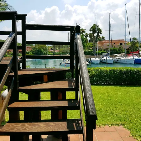 Aparthotel Portorosa 3*